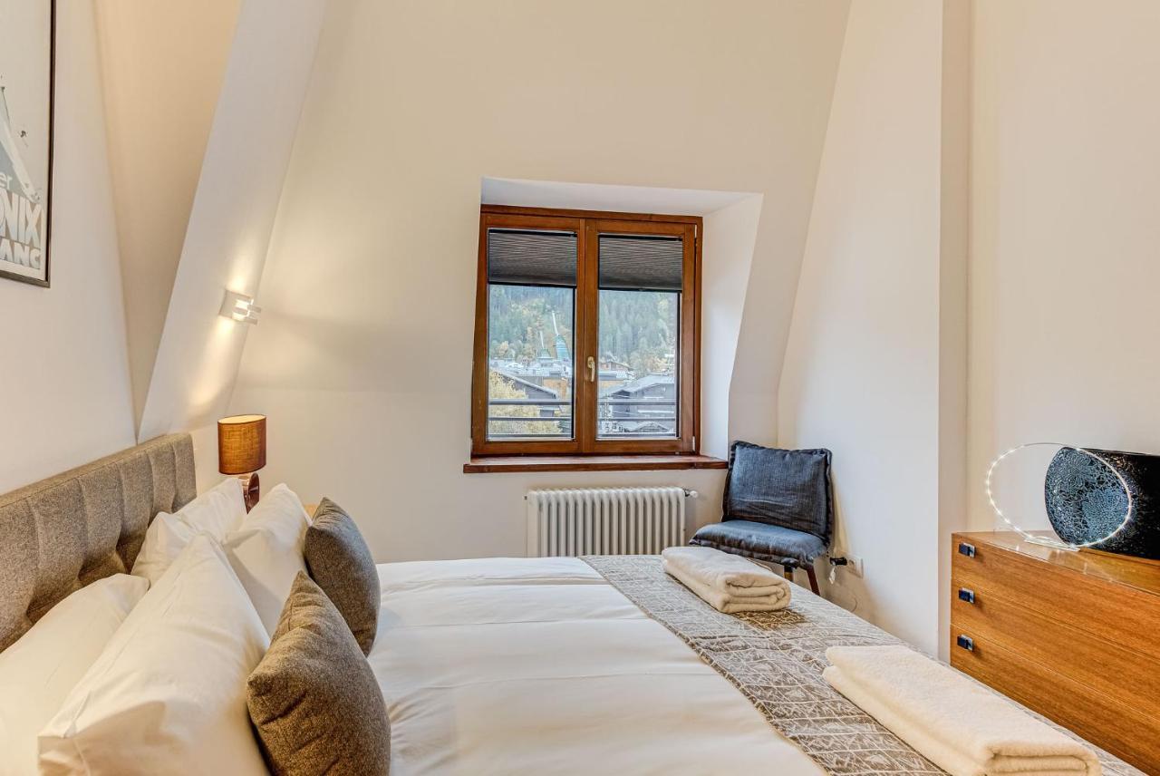 Apartment Alpes V - Alpes Travel - Central Chamonix - Sleeps 5 Ngoại thất bức ảnh