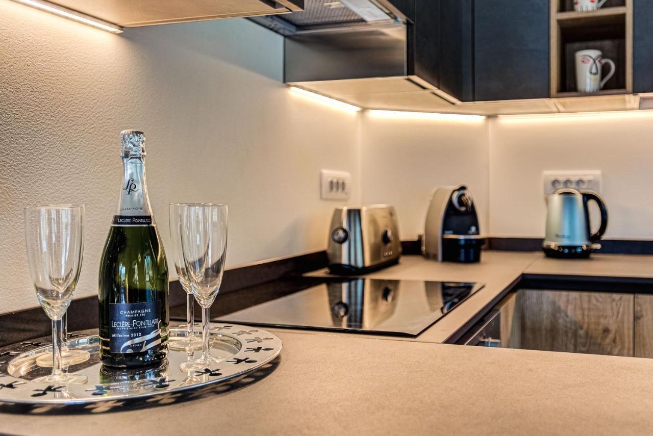 Apartment Alpes V - Alpes Travel - Central Chamonix - Sleeps 5 Ngoại thất bức ảnh
